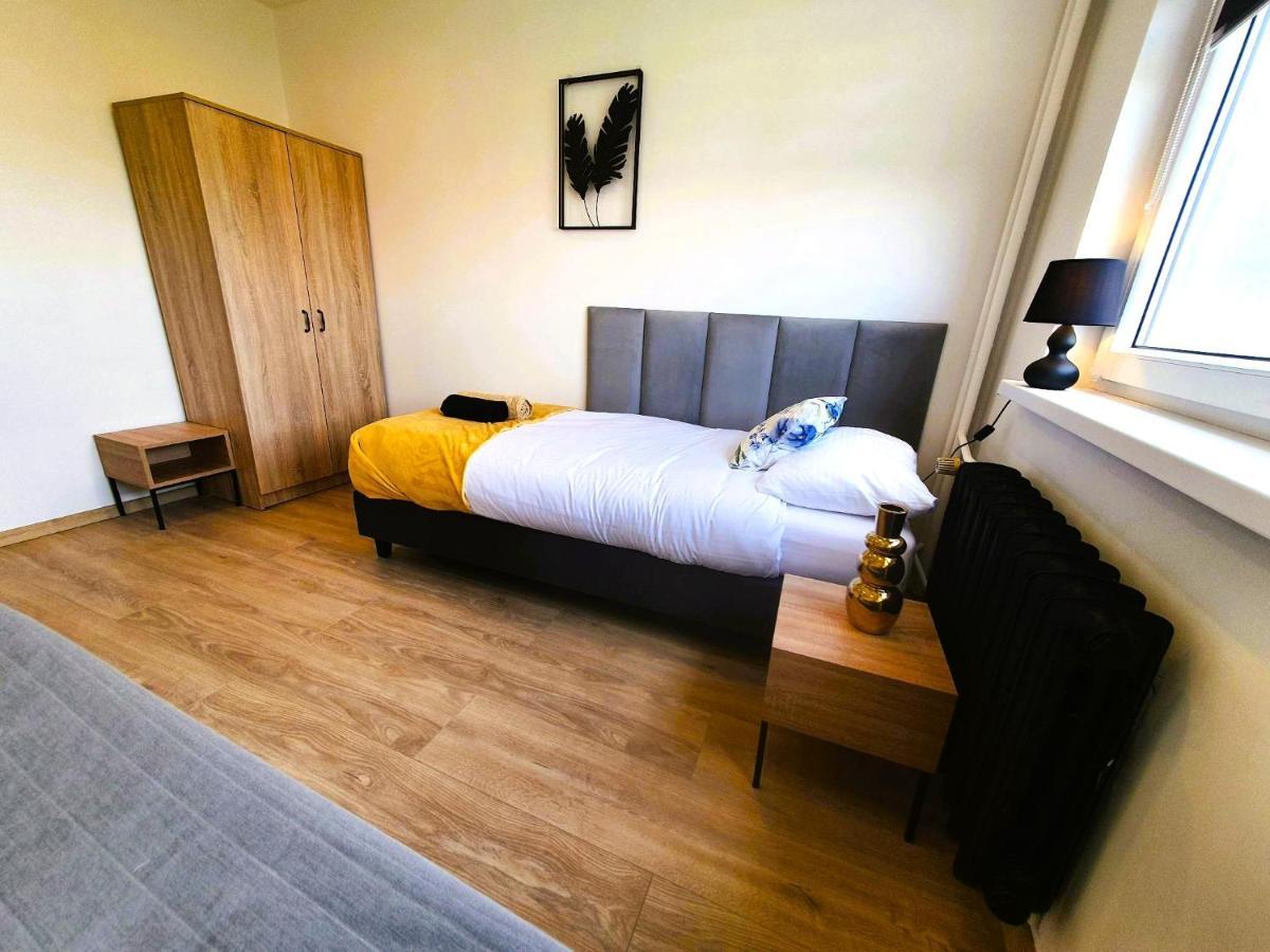 Happystay Gold Gliwice Exteriör bild
