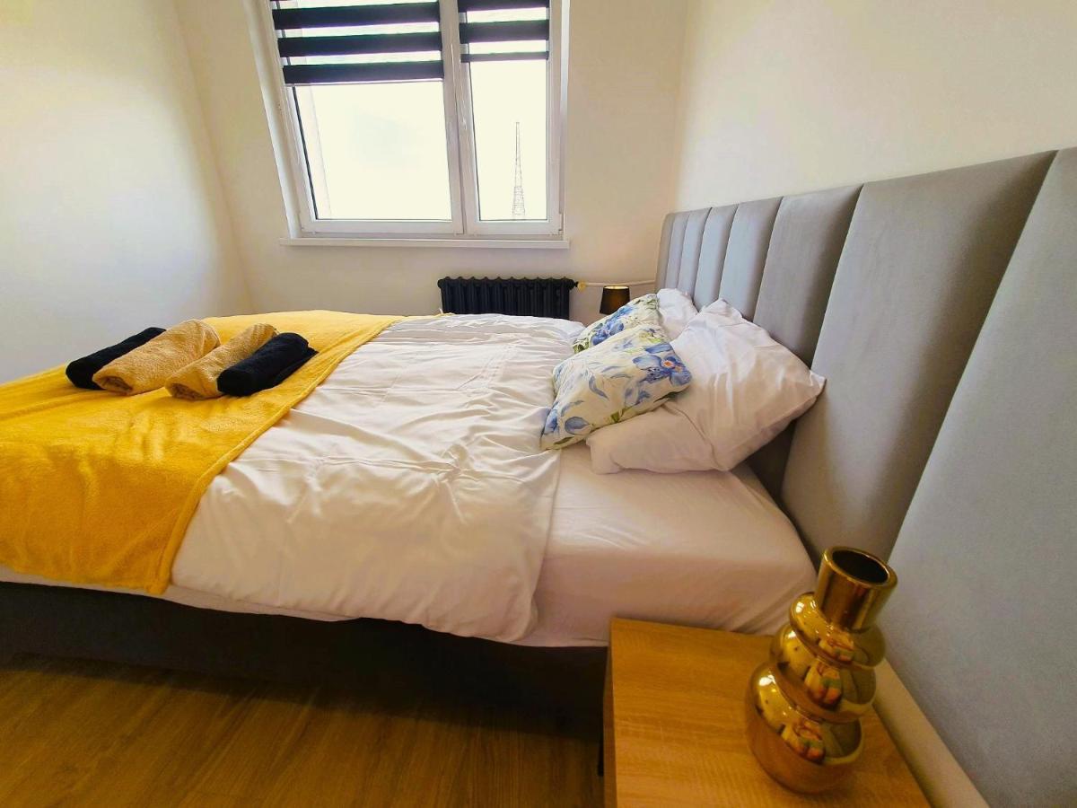 Happystay Gold Gliwice Exteriör bild